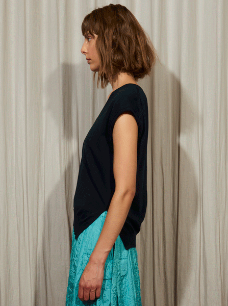 【正規品】Bibiy. ROSIE SHIRT KNIT NAVY Bibiy. ROSIE SHIRT KNIT - メルカリ