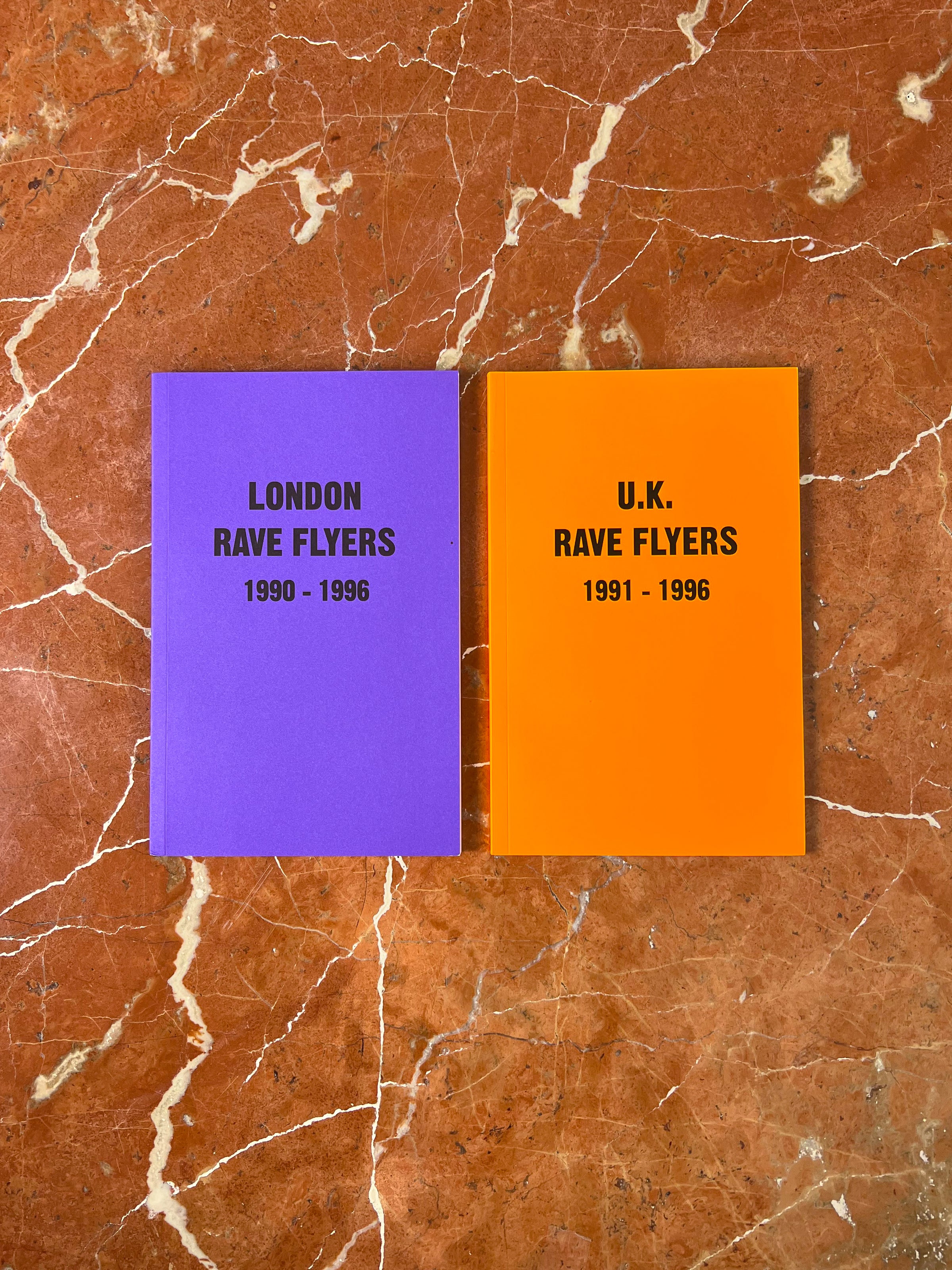 U.K. RAVE FLYERS – RHIÉ