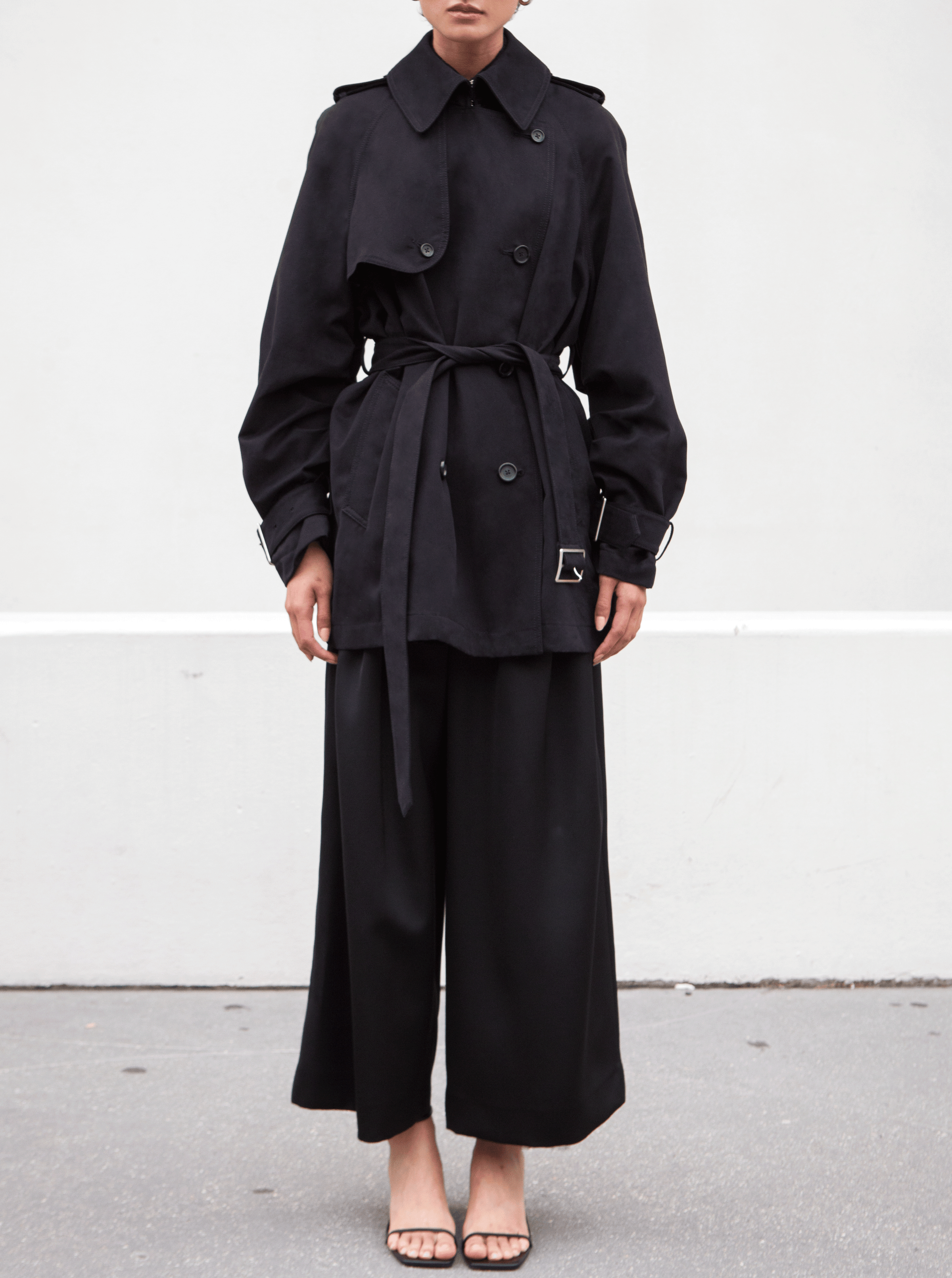 Rhi Short York Trench Coat Black RHI